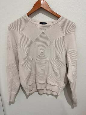 Tahari Cream Diamond Textured Knit Crew Neck Long Sleeve Sweater